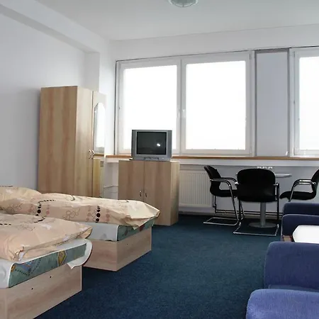 Hotel Dom techniky Žilina Zimmer foto